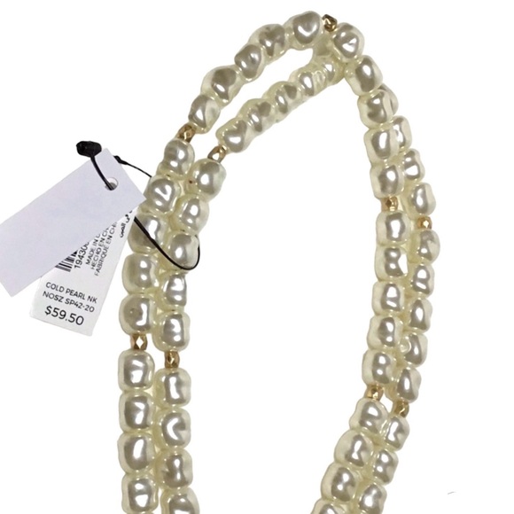 CHICO’S Faux Pearl Necklace - Picture 4 of 5